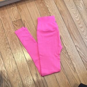 Spiritual Gangster leggings.